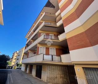 4 LOCALI A TERRACINA