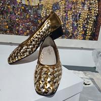 Scarpa donna con tacco altezza cm.4  - Mis.36