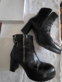 stivaletto in pelle donna misura 43