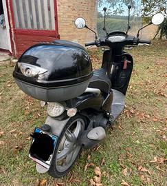 Scarabeo 100 CC anno 2011