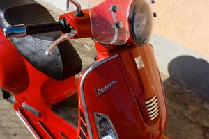 VESPA 300 GTS