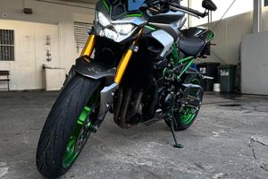 Kawasaki z900 2025 SE