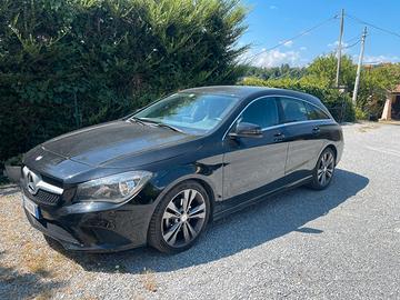 Mercedes cla shooting brake nera