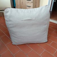 pouf in lino