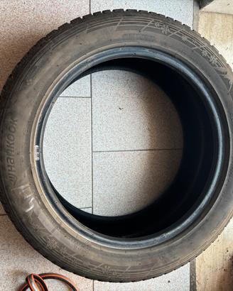 2 pneumatici invernali Hankook Winter i*cept evo3