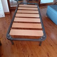 Materassi più reti a doghe