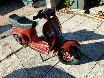 Piaggio Vespa 50 Special (V5B3) - 1980