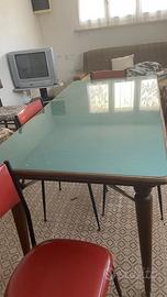 tavolo in vetro e legno vintage