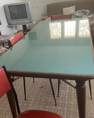 tavolo in vetro e legno vintage