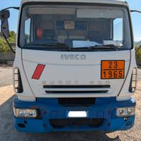 Iveco 150.24 cisterna contalitri GAS