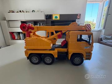 Bruder 02754 - Man TGA Camion con Gru
