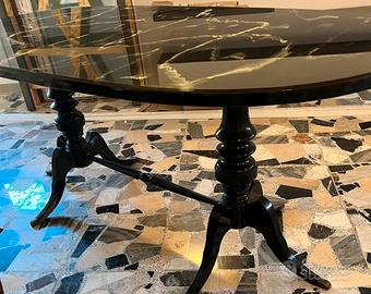 TAVOLO OVALE IN MARMO/RESINA LUCIDA CON BASE LEGNO