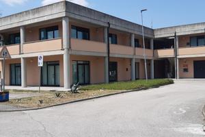 Locale commerciale a Sant'Enea