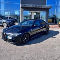 ALFA ROMEO Giulia 2.9 T V6 AT8 Quadrifoglio
