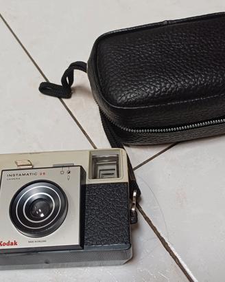 Kodak Instamatic 25 camera
