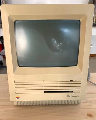 Machintosh SE della Apple