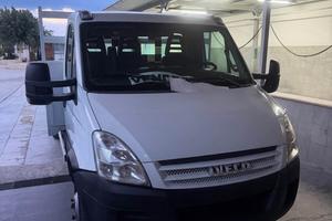 iveco con pedana