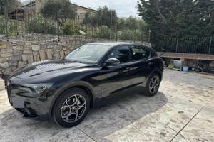 Alfa Romeo Stelvio marzo 2025