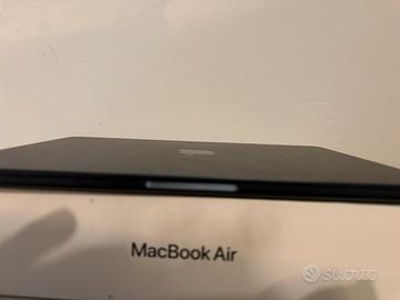 Mac Book Air 13 M2