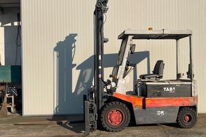 Carrello elevatore elettrico