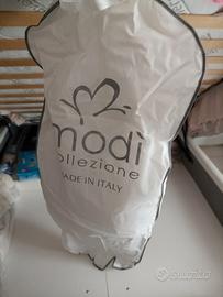 Vestito di comunione della Modi