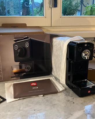 Macchina caffè Illy