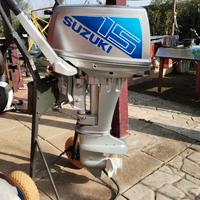 Barca motore e carrello