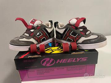 Scarpe con rotelle n.34