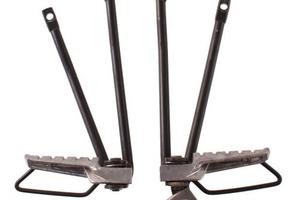 Coppia pedane posteriori con staffe per Aprilia RS