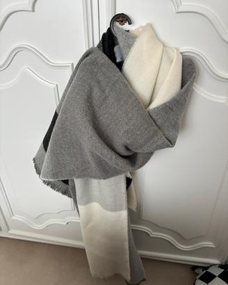 Maxi sciarpa Zara nuova