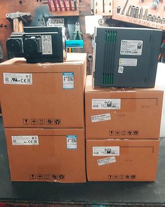 motori brushless  1Kw con azionamenti