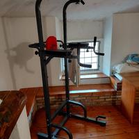 Palestra per trazioni e addominali