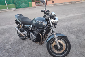 Suzuki GSX Inazuma 1200