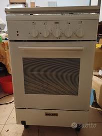 cucina a gas con forno elettrico 