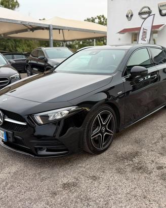 MERCEDES-BENZ A 180 d Automatic Premium AMG Line