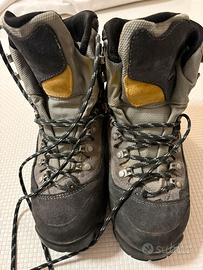 Scarponi trekking GARMONT