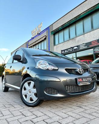 Toyota Aygo 1.0 12V VVT-i 5 porte Deep Ocean Conne
