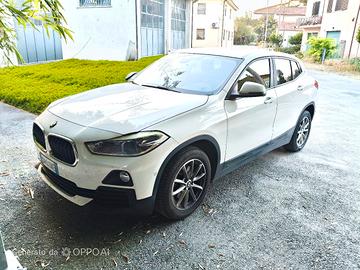 BMW X2 18 S-Drive appena tagliandata, perfetta