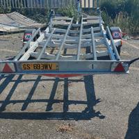 carrello porta imbarcazioni e moto d'acqua e quad