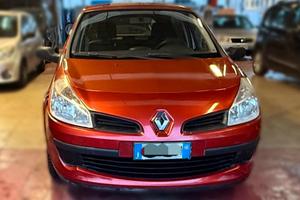 Renault Clio 1.2 16V 5 porte Dynamique Metano
