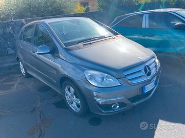 Mercedes-benz B 200 CDI Premium