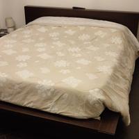 letto matrimoniale con cassettone 