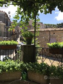 Casa indipendente in via Mercato, 1