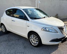 LANCIA Ypsilon 3ª serie - 2012 gpl di serie