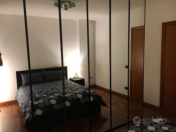 Letto IKEA COMPLETO con Materasso e Comodino