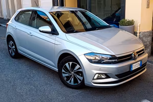 Volkswagen Polo 1.6 TDI 5p. 80cv Apple / Led /Clim