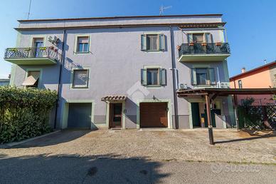 4 LOCALI A VITORCHIANO