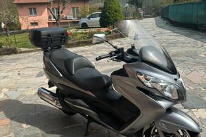 Suzuki burgman 400
