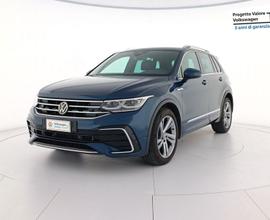 Volkswagen Tiguan 2.0 TDI SCR DSG Advanced Bl...
