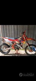  KTM 300 